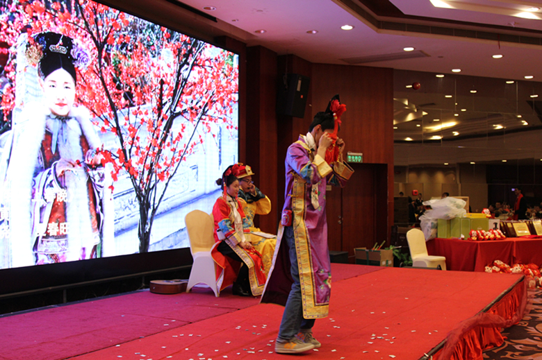 IMG_8211_副本.jpg 金猴献瑞-辰竹2016年会欢腾闹春